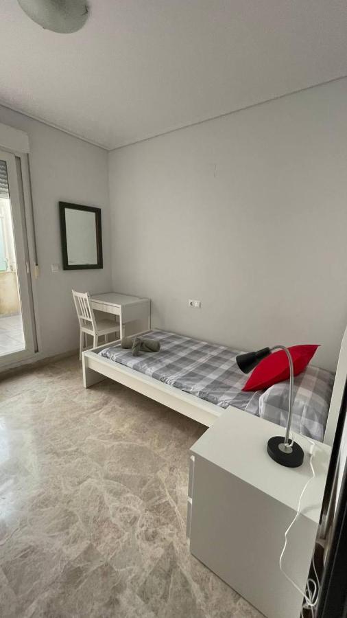 Preciosa A 2 Min Renfe Apartment Гандия Екстериор снимка