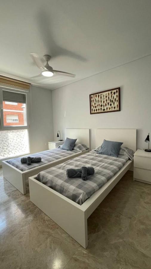 Preciosa A 2 Min Renfe Apartment Гандия Екстериор снимка